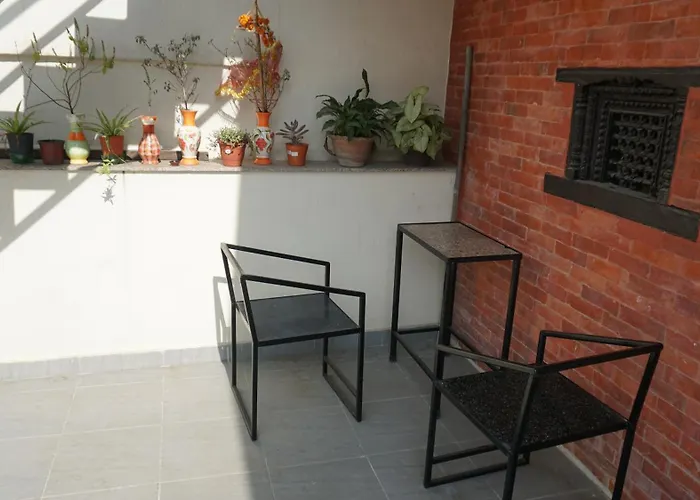 Homestay Kathmandu Home *